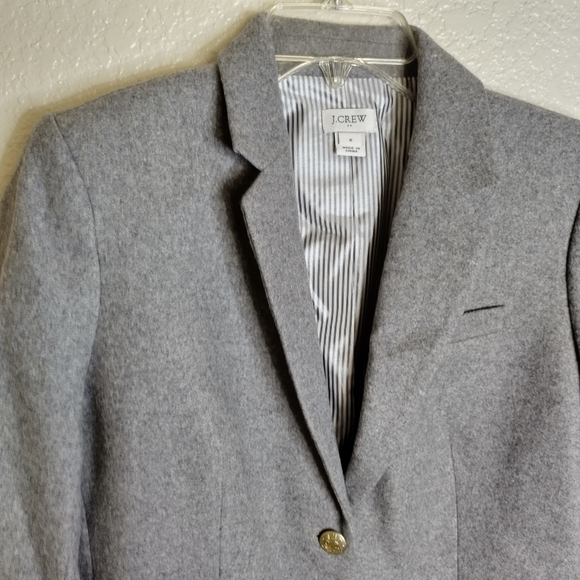 J. Crew schoolboy wool grey 2 button blazer women's Sz 6 - Picture 2 of 6